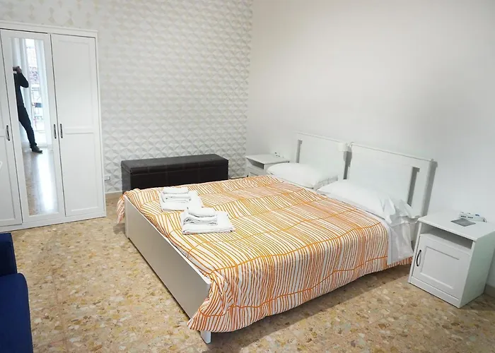 招待所 Bed A Cavour 加埃塔