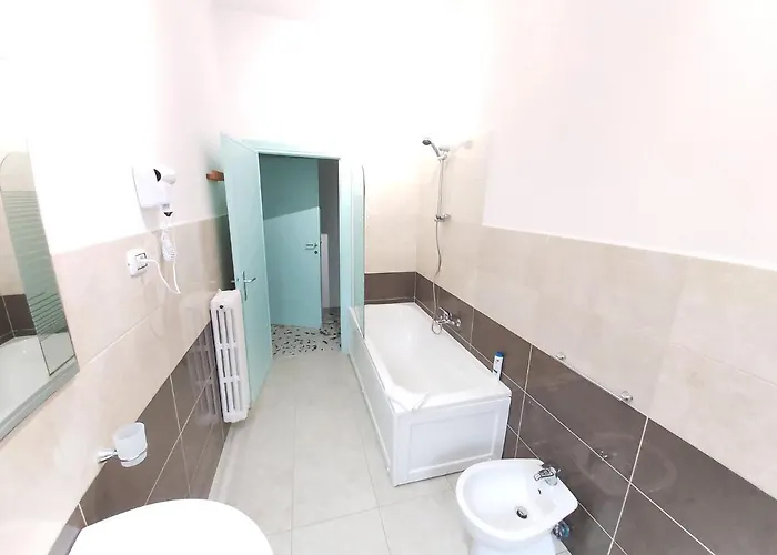 Bed A Cavour 招待所