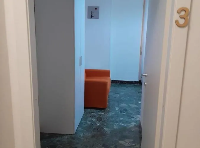 Bed A Cavour Pensjonat 3*